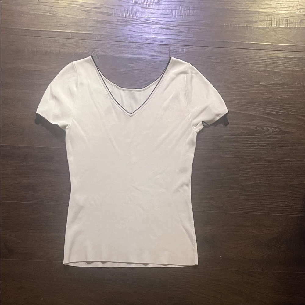 Elegant White V-Neck Women's Top